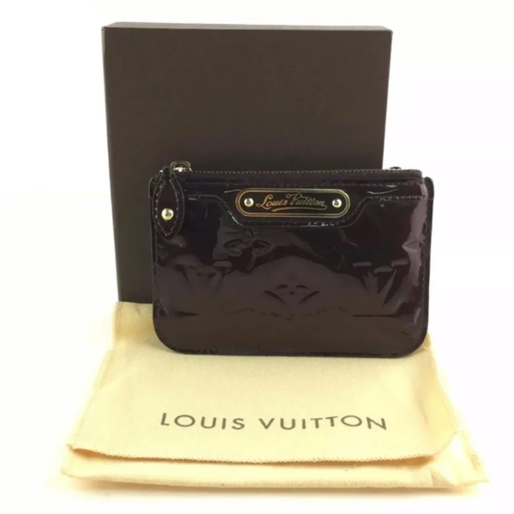 authentic Louis Vuitton key card holder